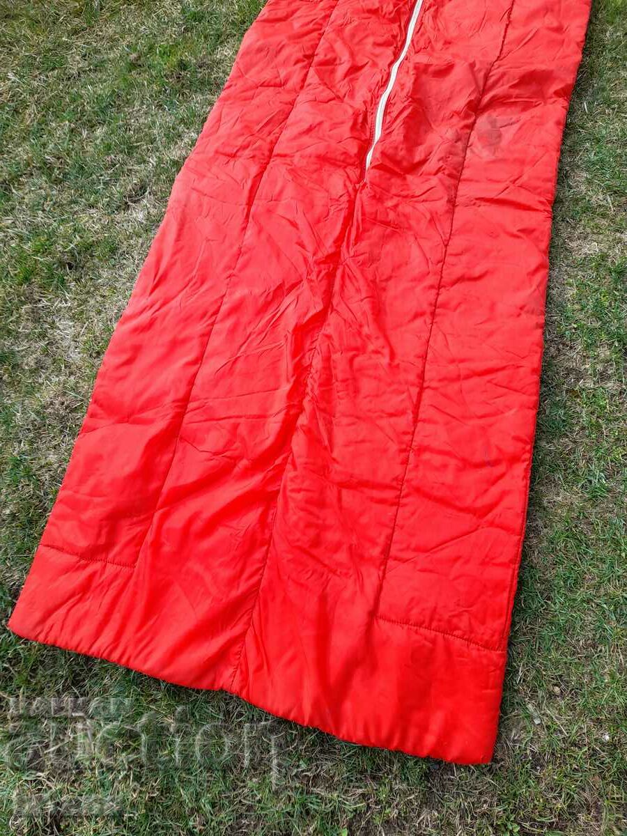 Auction An old sleeping bag Auction An old sleeping bag