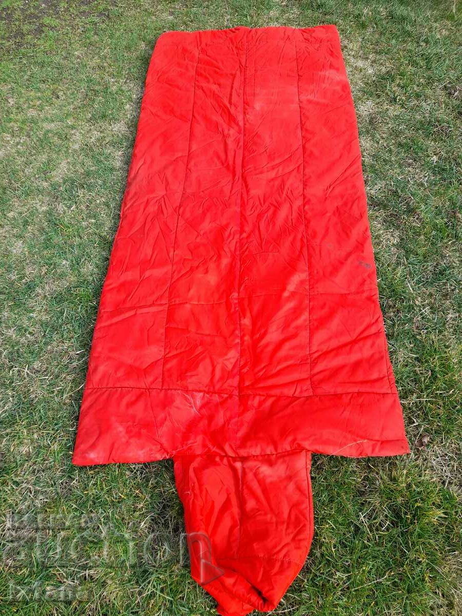An old sleeping bag - 7 An old sleeping bag - 7