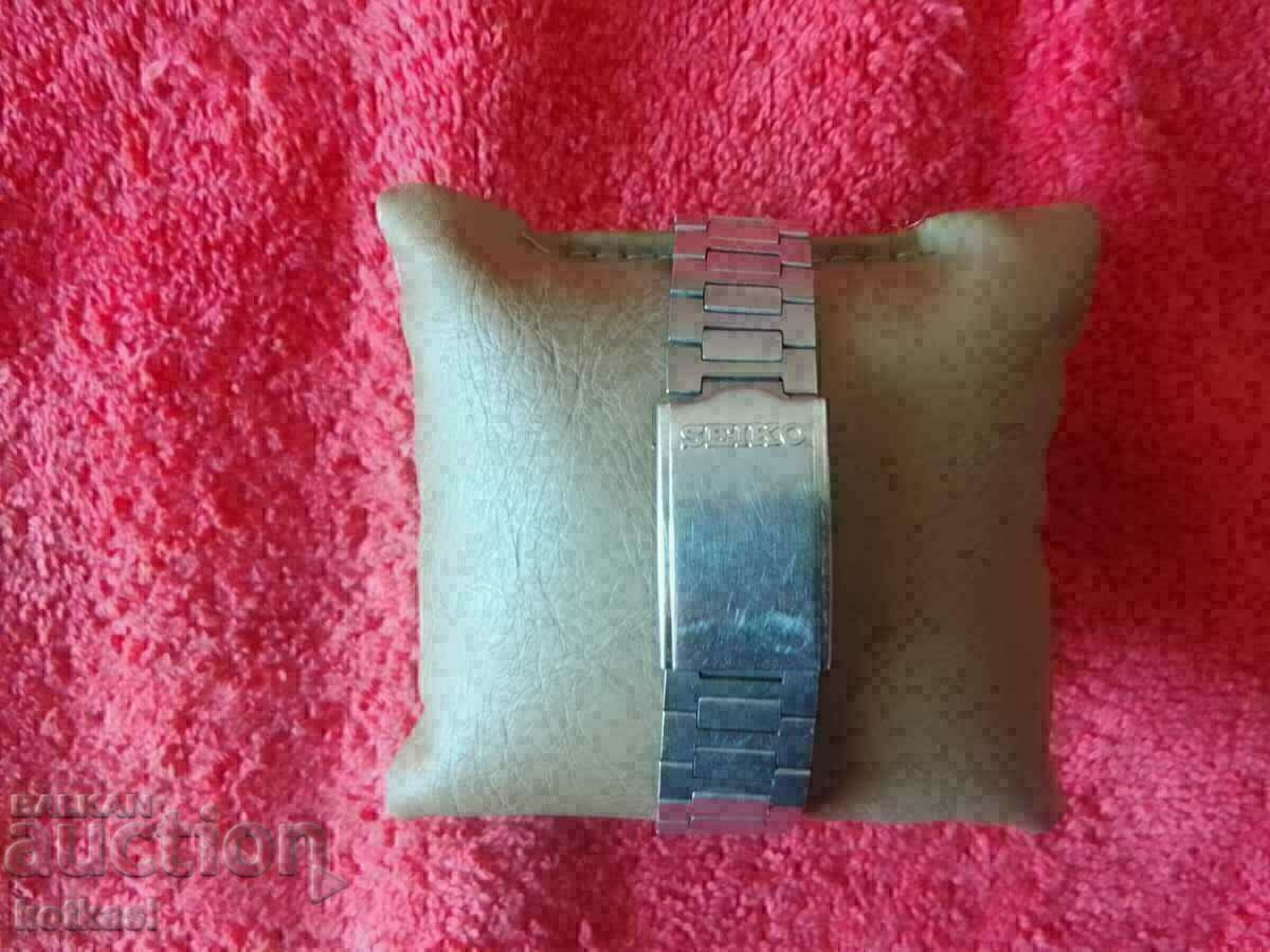 Auction  Old manual men's watch Automatic SEIKO 5 Japan