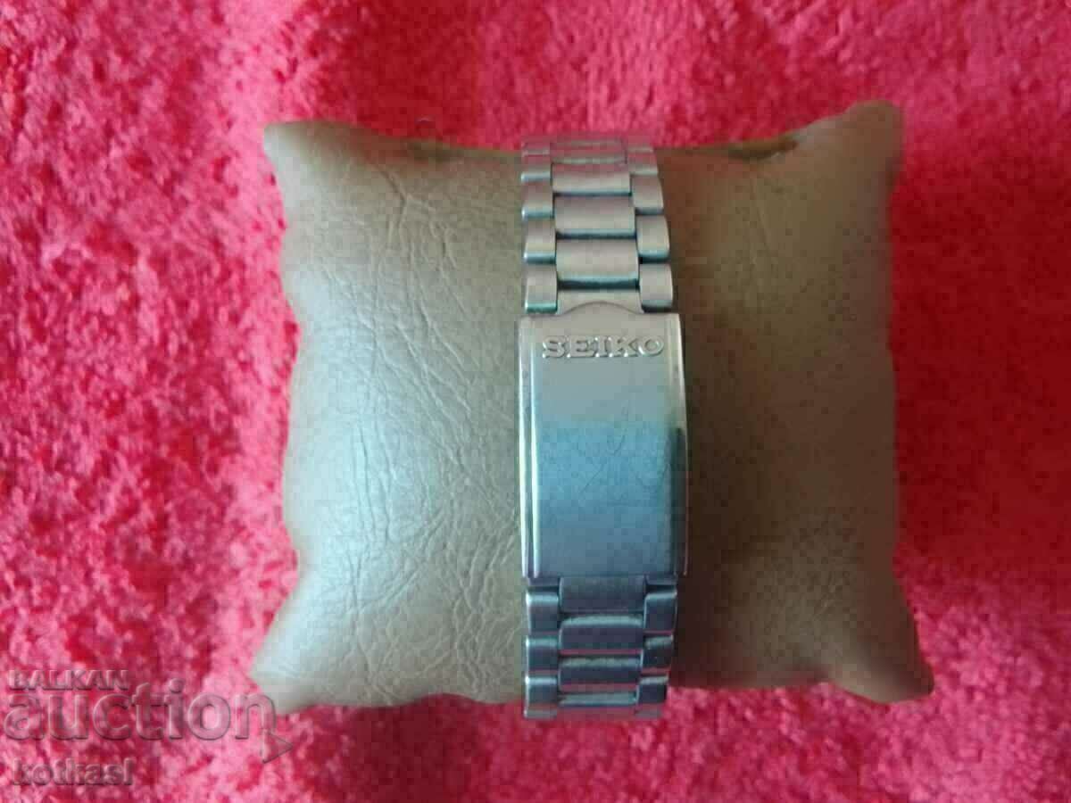 Auction Old manual men's watch Automatic SEIKO 5 Japan Auction Old manual men's watch Automatic SEIKO 5 Japan