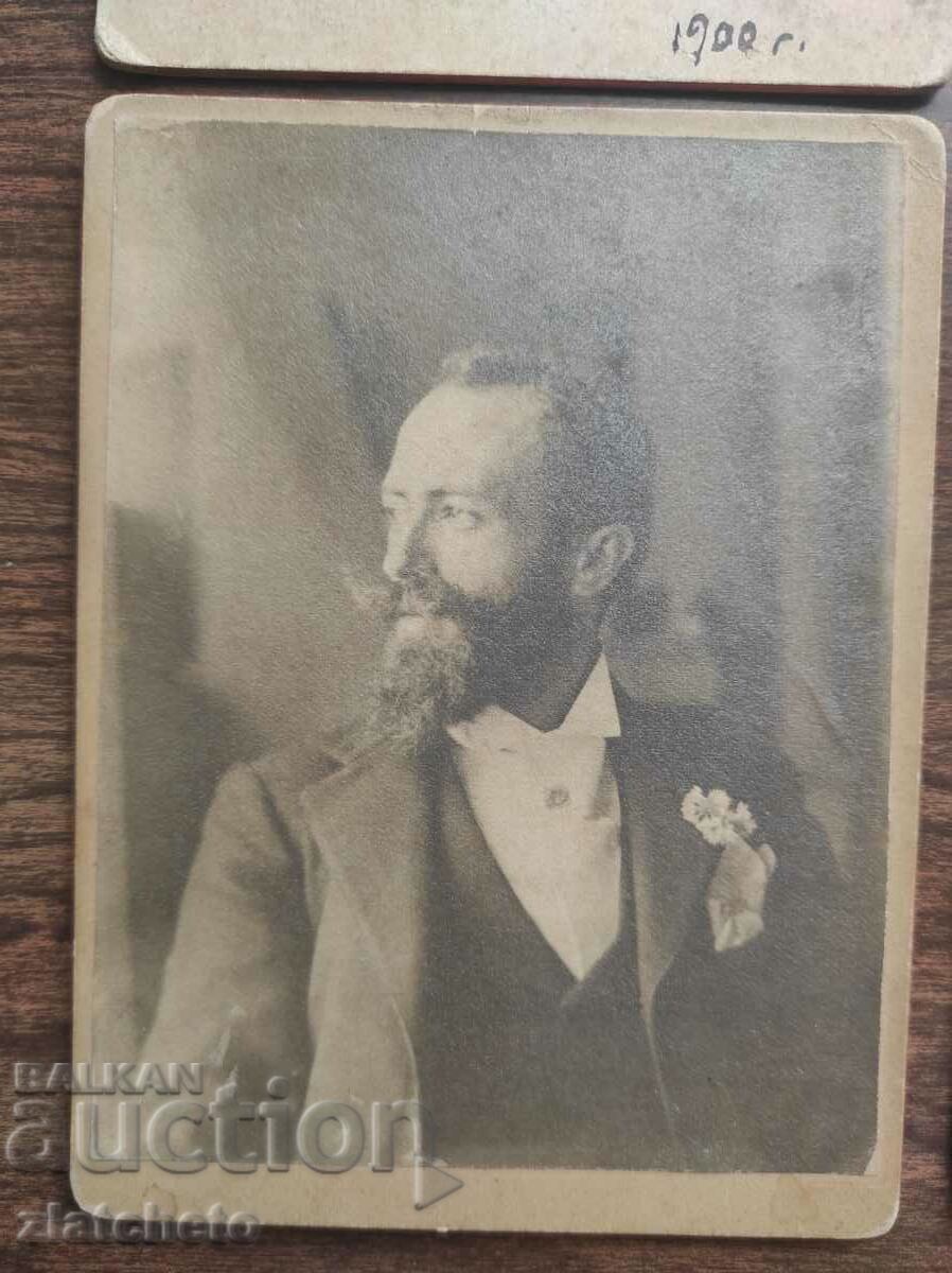 Delivery of Old photo cardboard - lot of 4 old photos