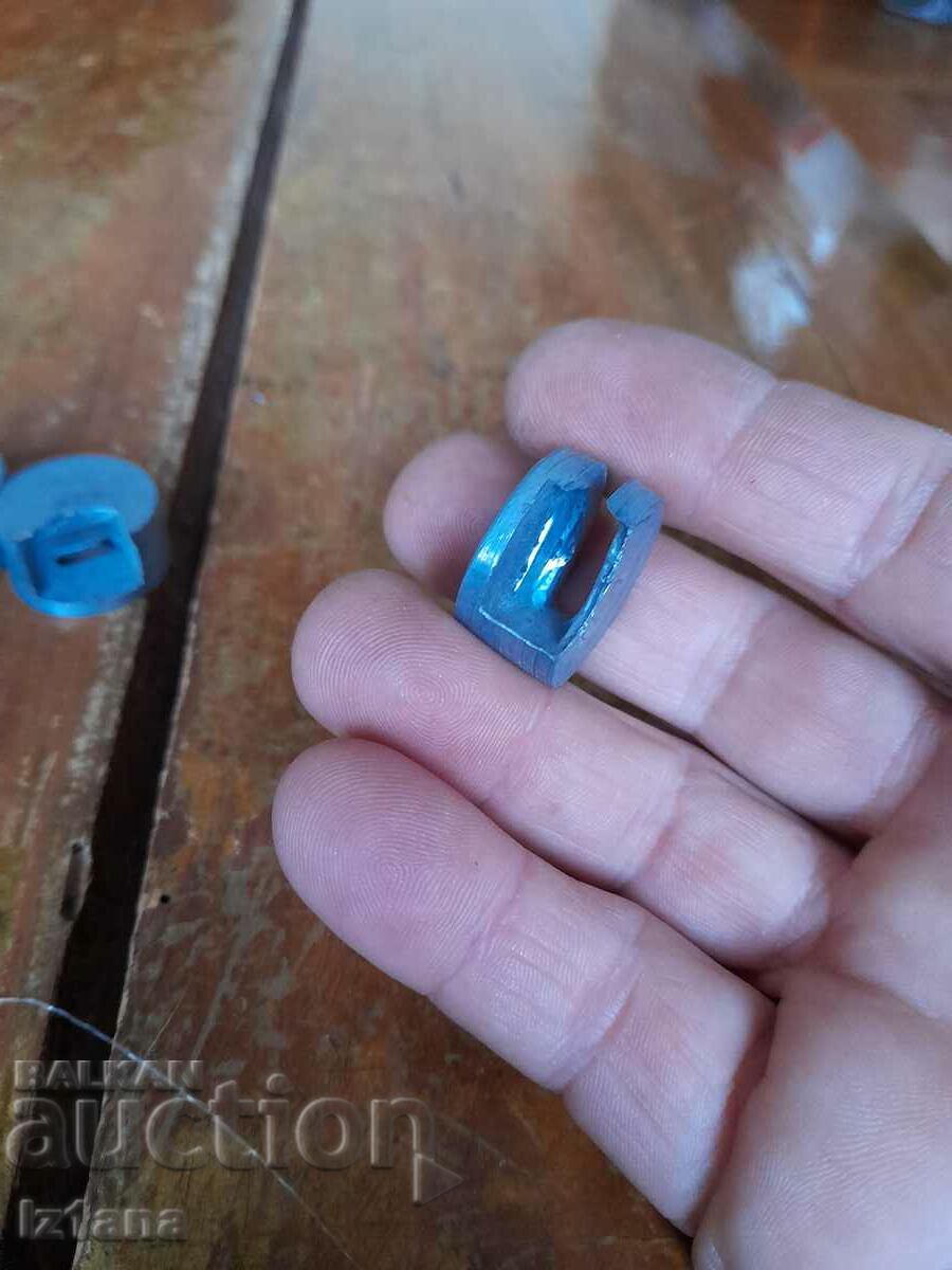 Auction Old section hinge fasteners Auction Old section hinge fasteners