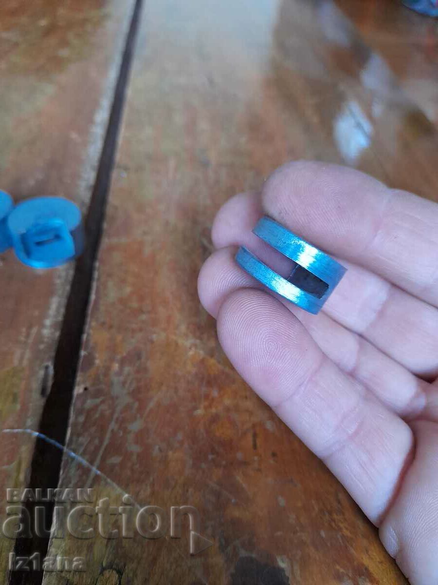 Delivery of Old section hinge fasteners Delivery of Old section hinge fasteners