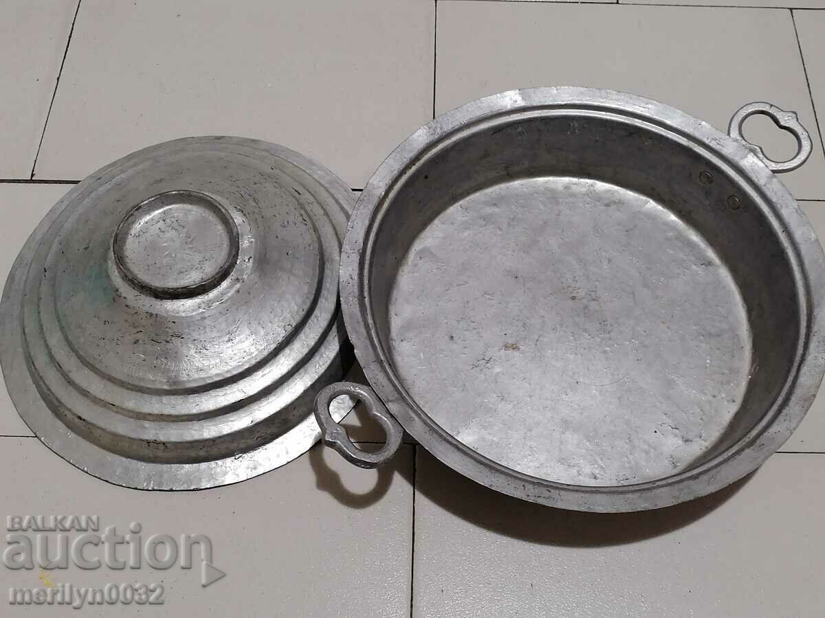 Tray with lid copper kadaifnik copper vessel sahan copper pan tas with price 289.00 BGN | € 147.76 Tray with lid copper kadaifnik copper vessel sahan copper pan tas with price 289.00 BGN | € 147.76