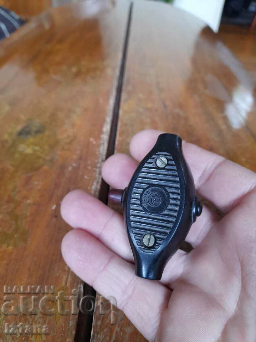 Auction Old lazy key Auction Old lazy key