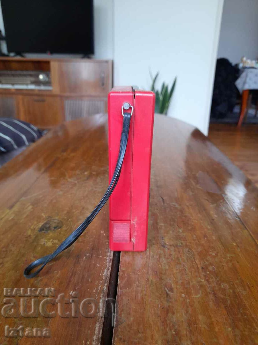 Auction Old radio, radio receiver Meridian RP 408 Auction Old radio, radio receiver Meridian RP 408