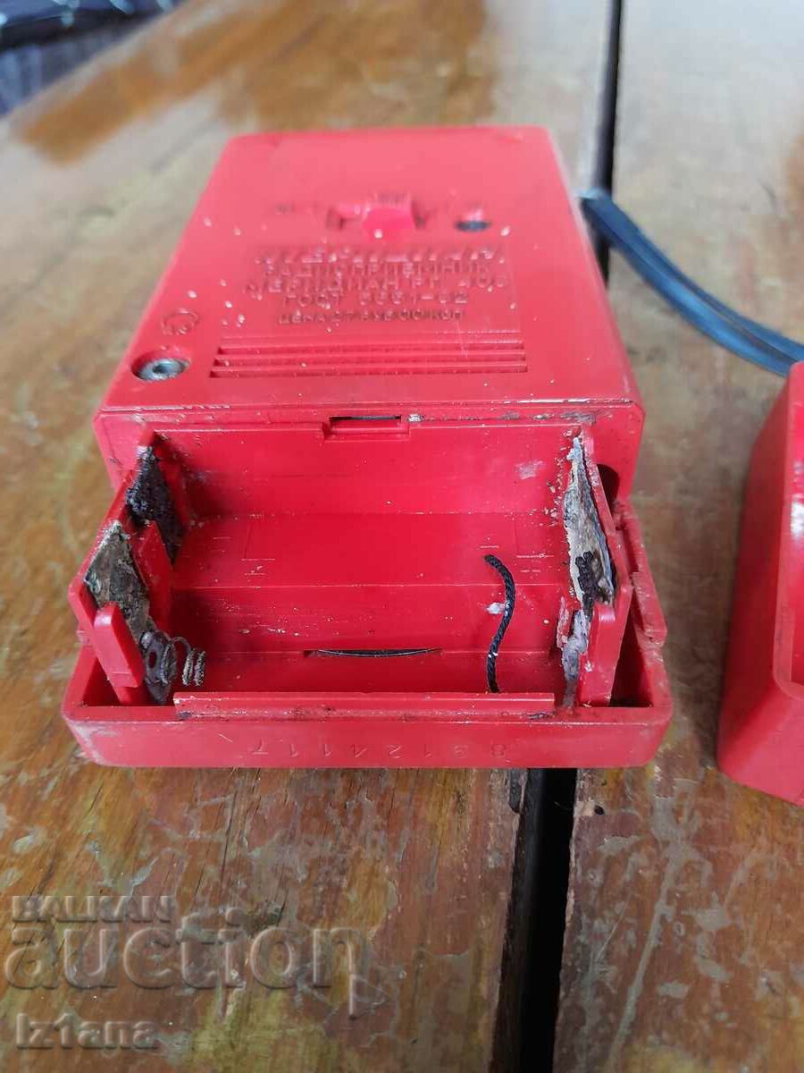 Old radio, radio receiver Meridian RP 408 - 6 Old radio, radio receiver Meridian RP 408 - 6