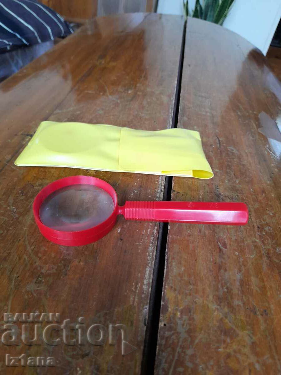 Old magnifying glass with price 27.00 BGN | € 13.80