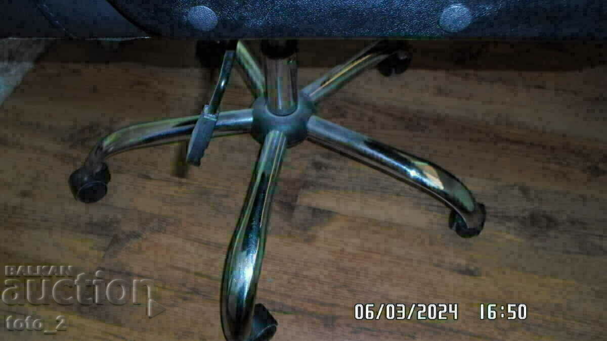 OFFICE CHAIR ON WHEELS - DISCOUNT!! with price 63.00 BGN | € 32.21 OFFICE CHAIR ON WHEELS - DISCOUNT!! with price 63.00 BGN | € 32.21