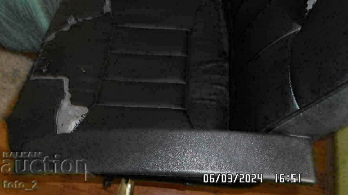 Delivery of OFFICE CHAIR ON WHEELS - DISCOUNT!! Delivery of OFFICE CHAIR ON WHEELS - DISCOUNT!!