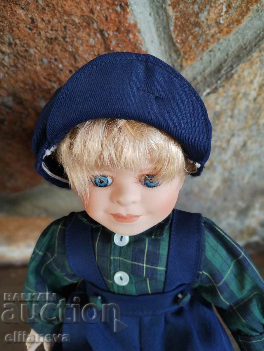 Old porcelain doll 50 cm with price 40.00 BGN | € 20.45 Old porcelain doll 50 cm with price 40.00 BGN | € 20.45