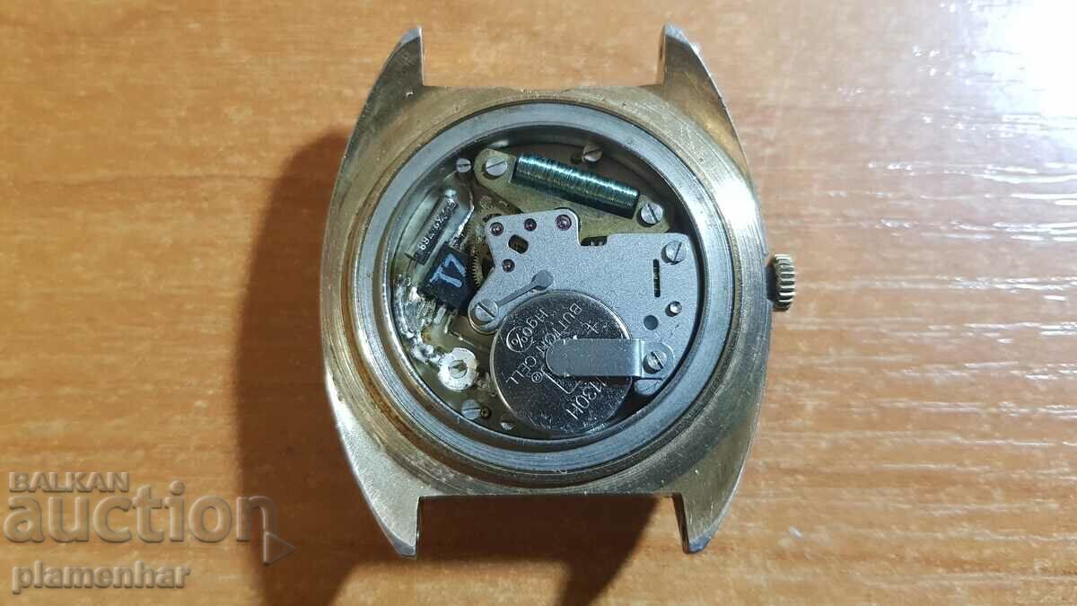 Ruhla χαλαζίας με τιμή 49.00 BGN | € 25.05 Ruhla χαλαζίας με τιμή 49.00 BGN | € 25.05