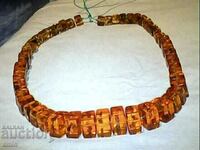 very beautiful necklace made of 100% natural amber