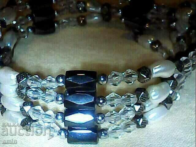 2 beautiful magnetic bracelets with price 20.00 BGN | € 10.23 2 beautiful magnetic bracelets with price 20.00 BGN | € 10.23