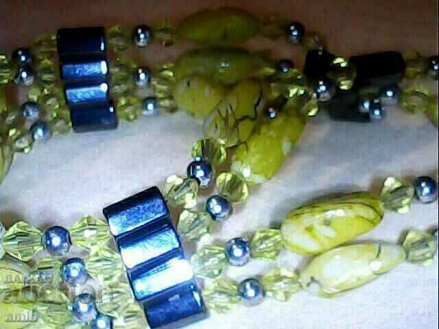 Auction 2 beautiful magnetic bracelets Auction 2 beautiful magnetic bracelets
