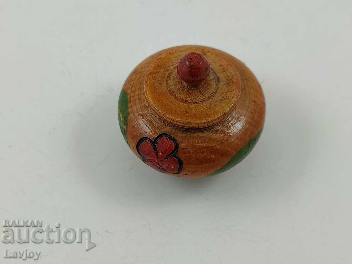 Πυρογραφημένη μικρή ξύλινη αλατιέρα με τιμή 10.00 BGN | € 5.11 Πυρογραφημένη μικρή ξύλινη αλατιέρα με τιμή 10.00 BGN | € 5.11