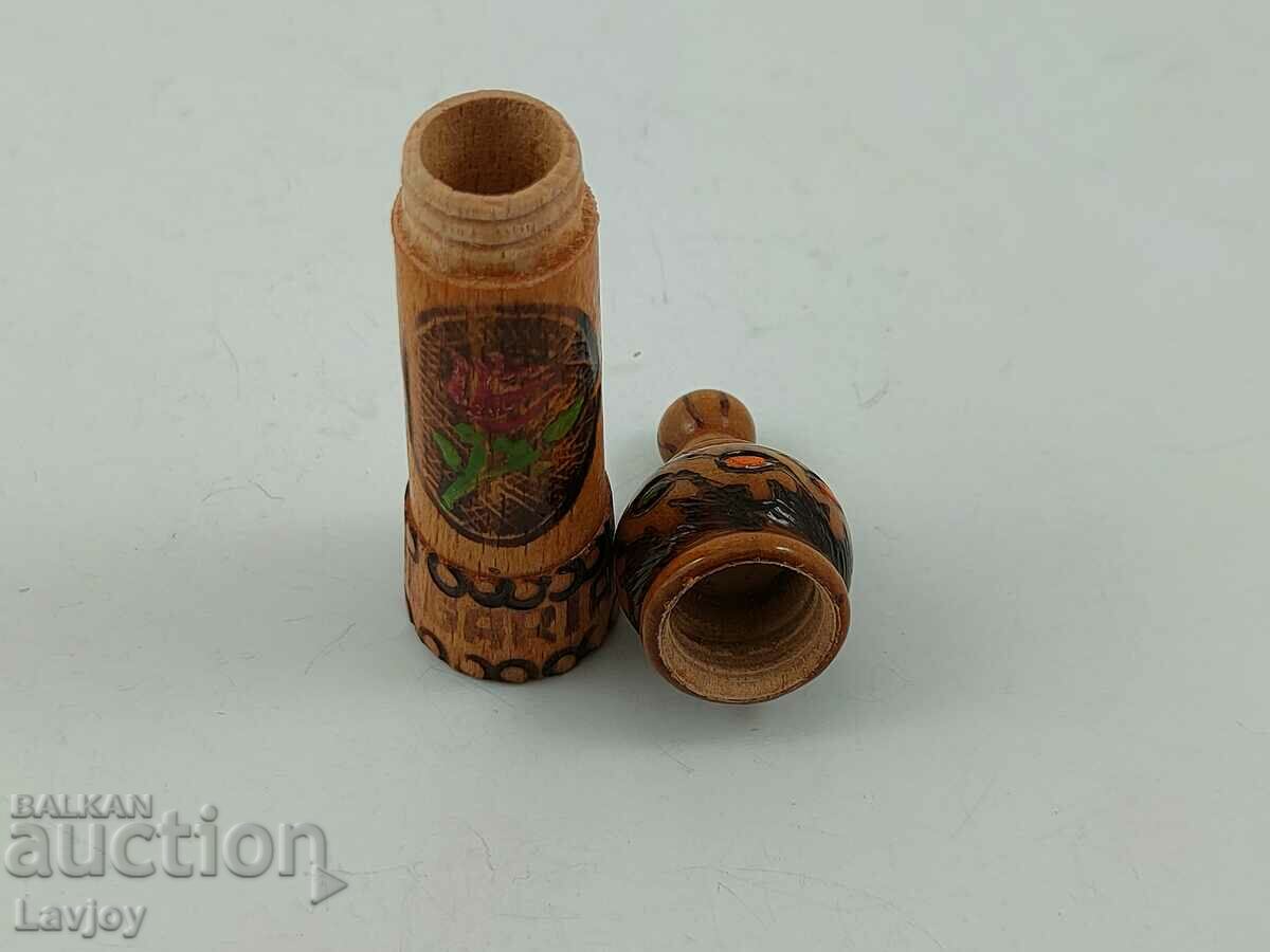 Delivery of Wooden pyrographed muskell ### Delivery of Wooden pyrographed muskell ###