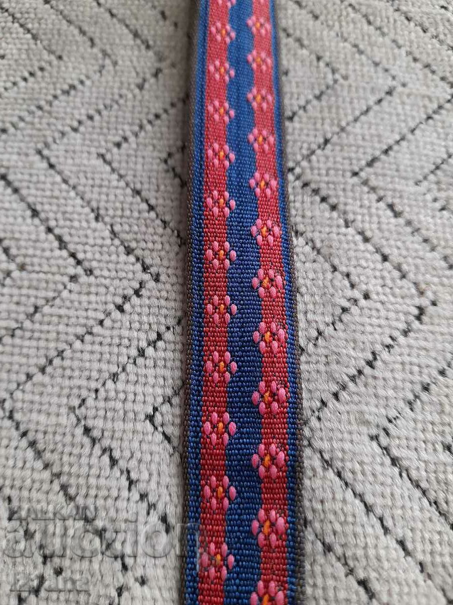 Παλιό λουράκι ρολογιού με τιμή 11.00 BGN | € 5.62 Παλιό λουράκι ρολογιού με τιμή 11.00 BGN | € 5.62