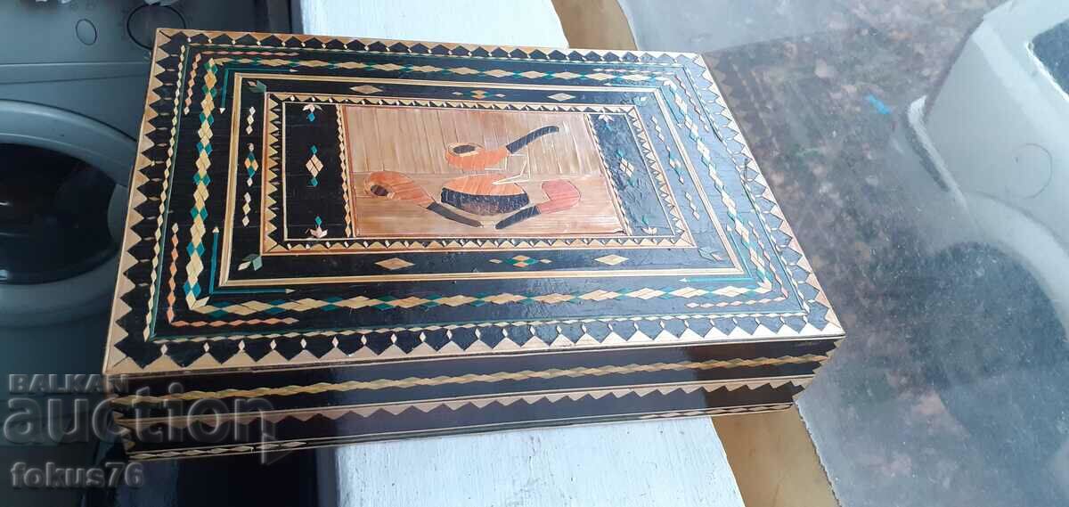 A great inlaid wooden pipe box - pipe, box with price 149.00 BGN | € 76.18