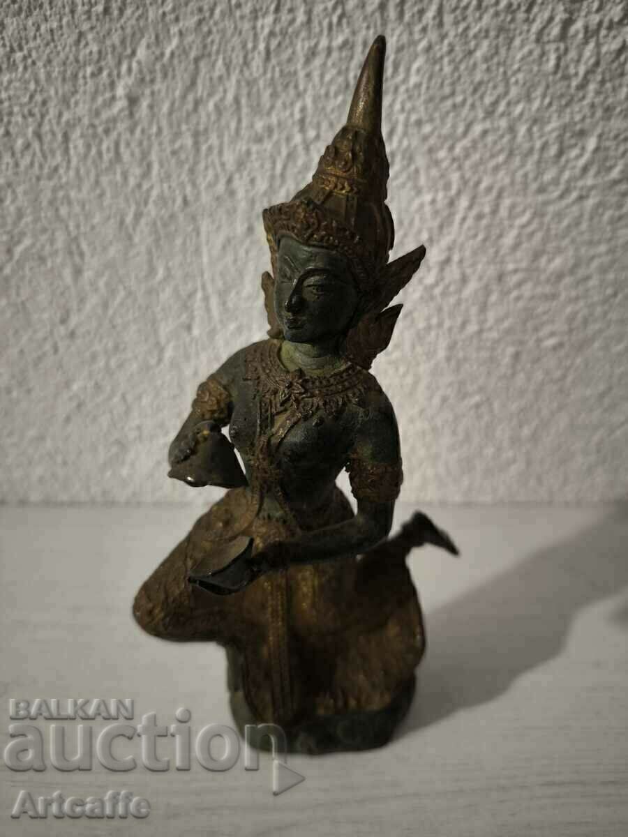 Figurină de bronz Parvati hindusă de epocă cu preț € 50.00 | 97.79 BGN