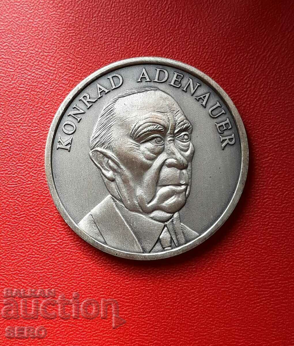 Germania-medalie-40 ani RDG-Konrad Adenauer