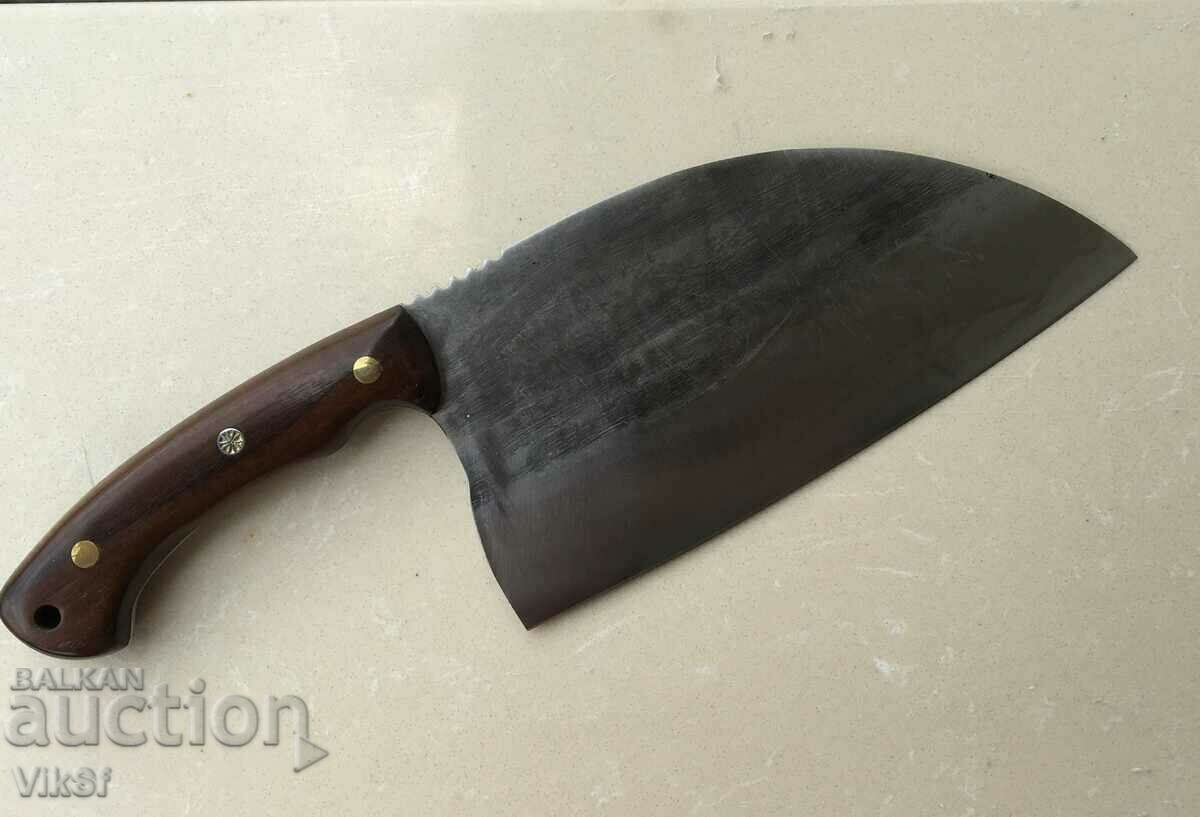 Hand-forged Japanese satyr 195x310 mm -400 g with price 48.00 BGN | € 24.54