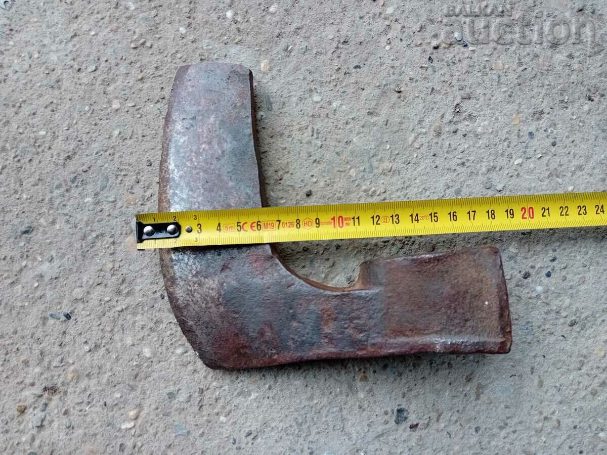 Παλιό τσεκούρι, τσεκούρι, σφυρήλατο σίδερο με λεπίδα σπαθιού με σήμανση - 7 Παλιό τσεκούρι, τσεκούρι, σφυρήλατο σίδερο με λεπίδα σπαθιού με σήμανση - 7