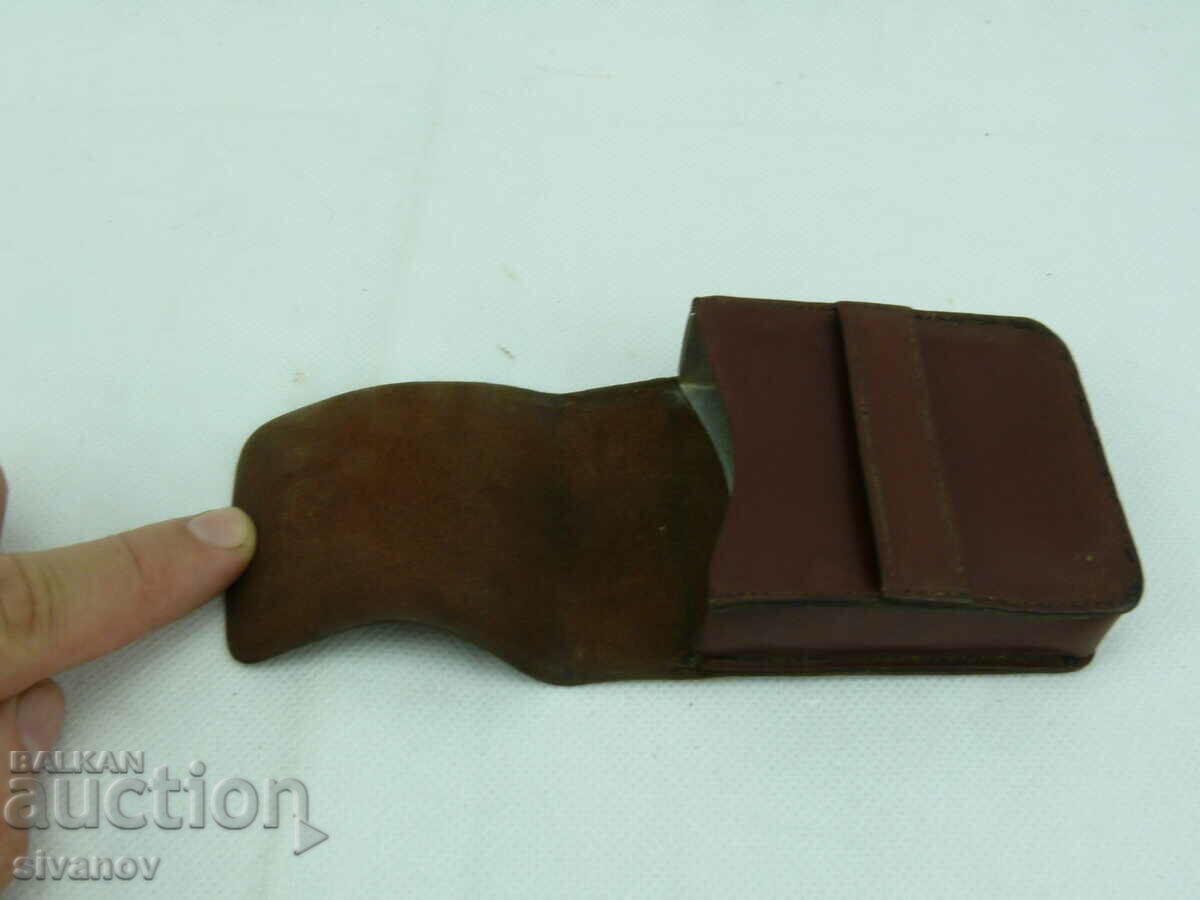 Delivery of Old leather cigarette or card case #2322 Delivery of Old leather cigarette or card case #2322