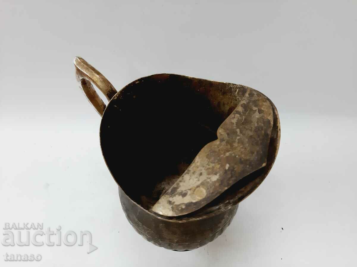 Antique bronze wine jug(2.3) - 5 Antique bronze wine jug(2.3) - 5