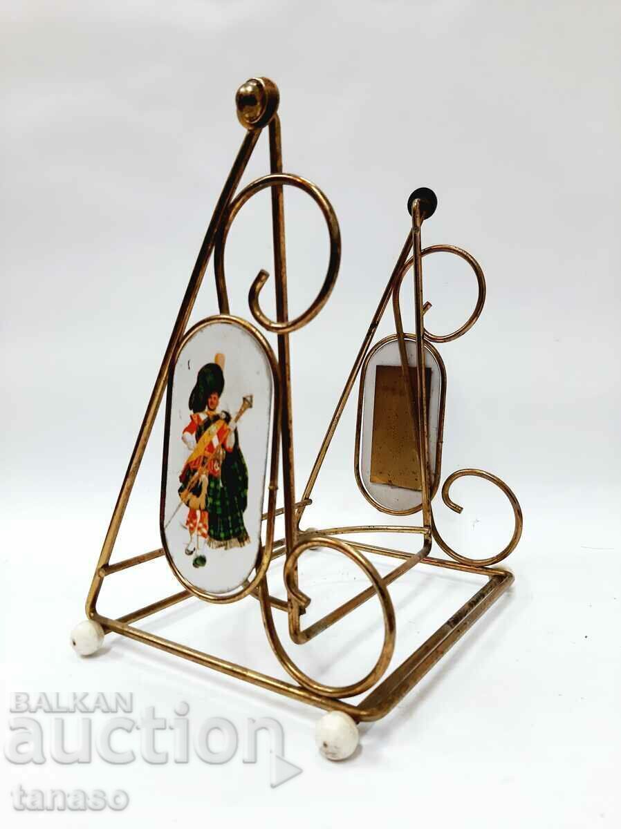 Παλιά μπρούτζινη βάση (κούνια) για ουίσκι "Chivas Regal"