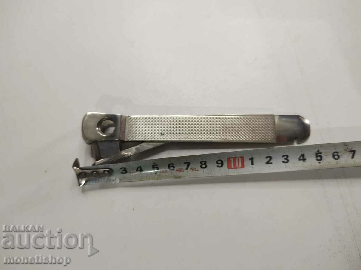 A cigar cutter - 7 A cigar cutter - 7
