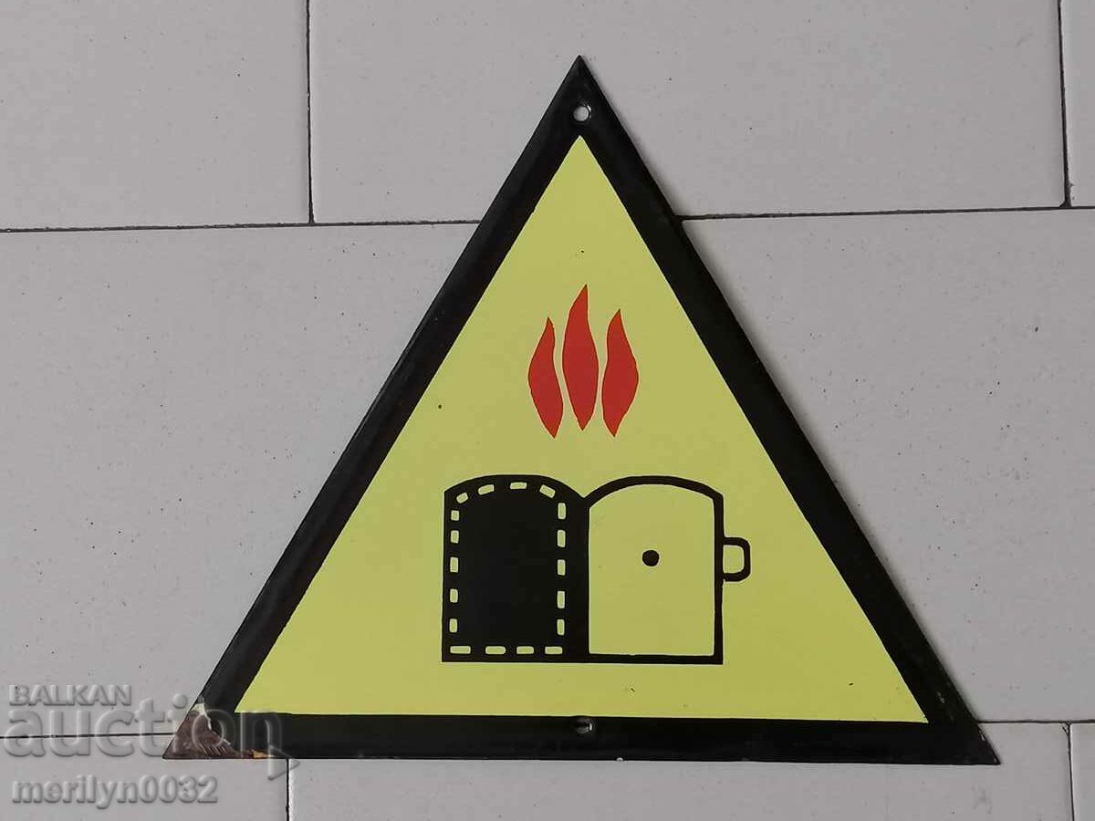 Enamel social plate, NRB plate with price 23.00 BGN | € 11.76 Enamel social plate, NRB plate with price 23.00 BGN | € 11.76