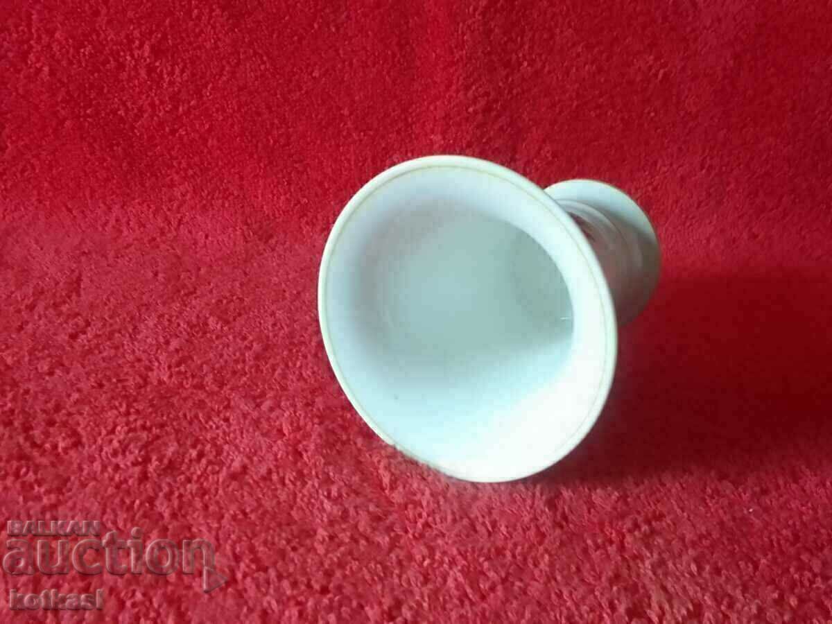 Auction Old porcelain vase Germany flowers Meissen Meissen Auction Old porcelain vase Germany flowers Meissen Meissen