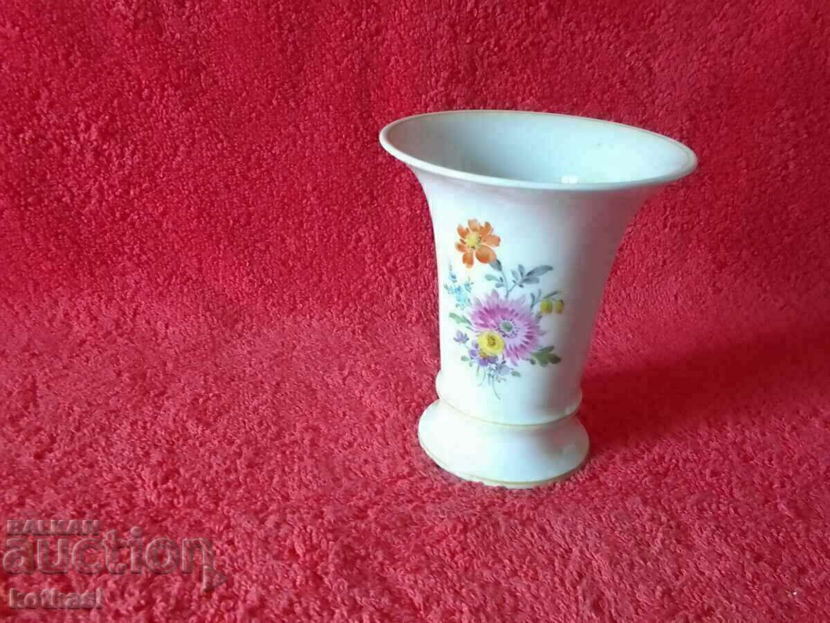 Old porcelain vase Germany flowers Meissen Meissen - 6 Old porcelain vase Germany flowers Meissen Meissen - 6