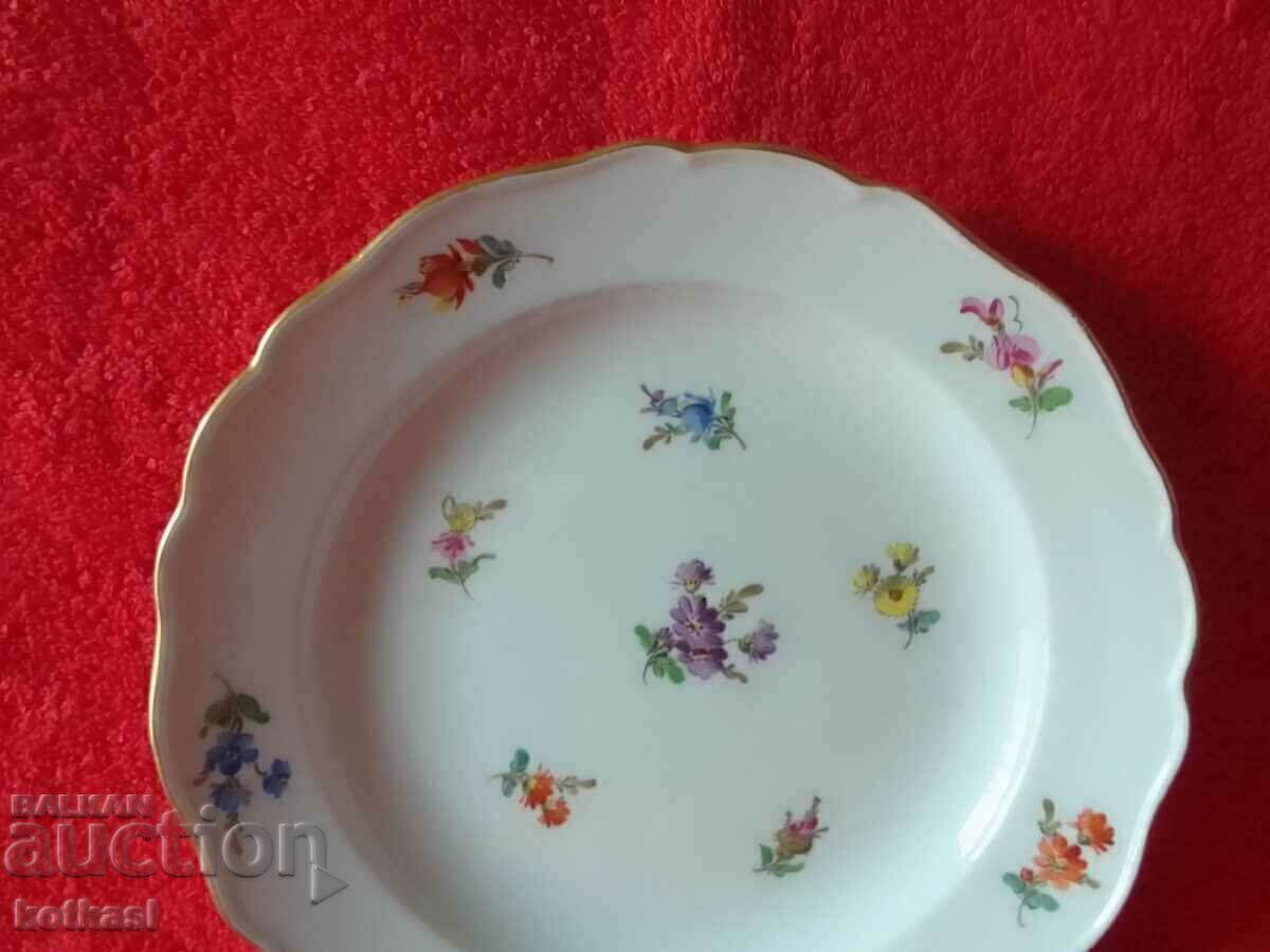 Auction  Old porcelain plate gilt Germany Meissen Meissen