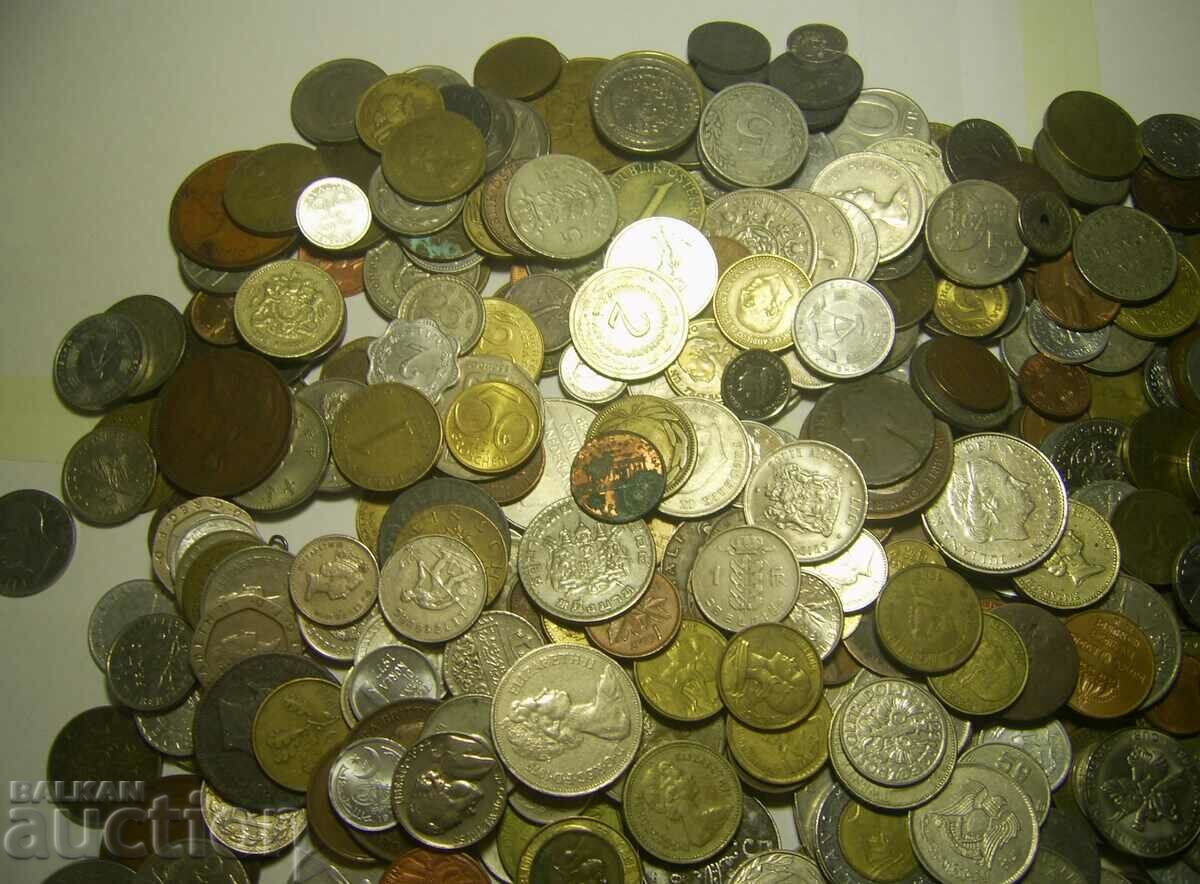 Delivery of MEGALOT 541 coins and notes Delivery of MEGALOT 541 coins and notes