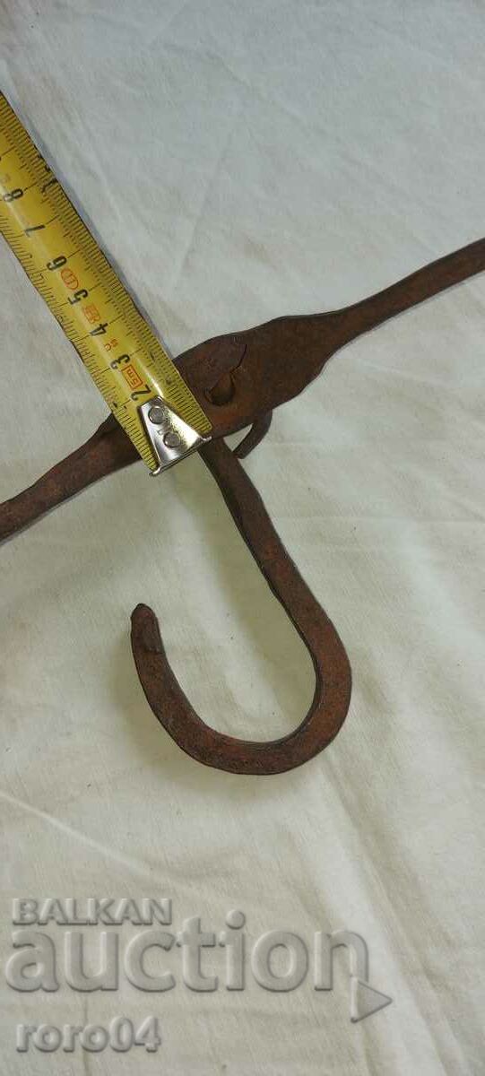 HOOK - WROUGHT IRON - 7