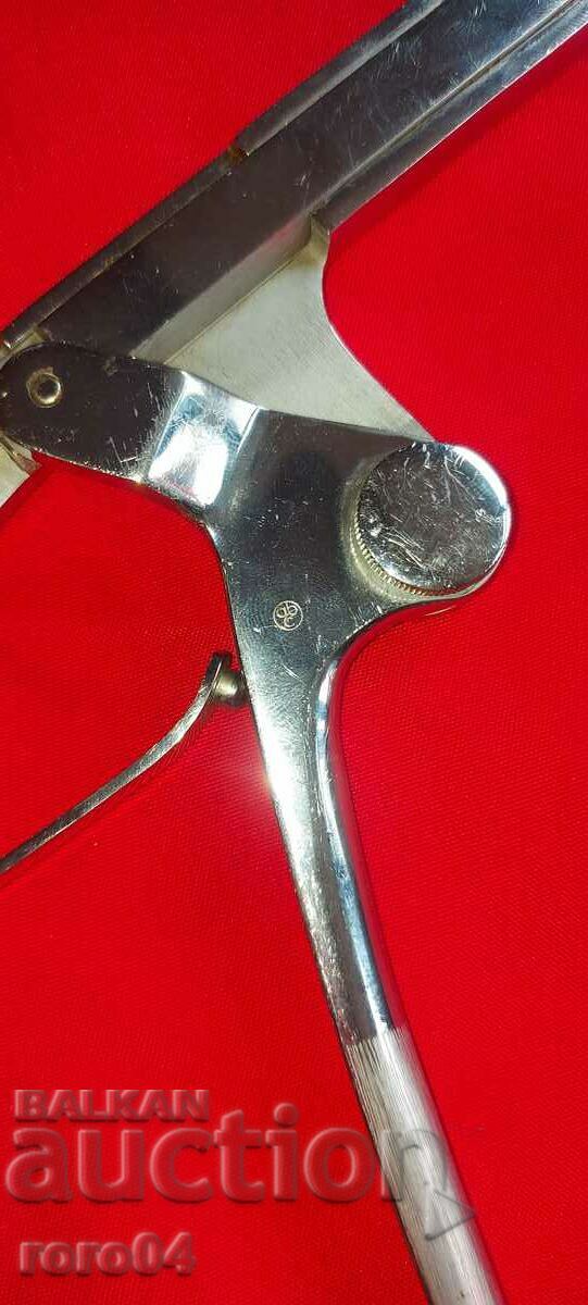 DENTAL PLIERS - GUILLOTINE with price 123.30 BGN | € 63.04 DENTAL PLIERS - GUILLOTINE with price 123.30 BGN | € 63.04