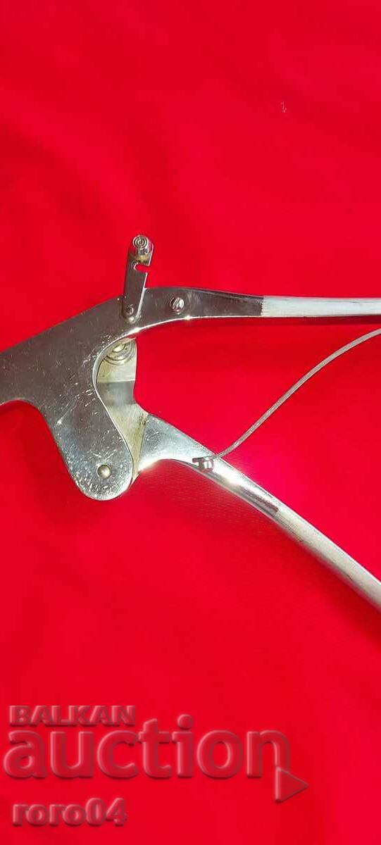 DENTAL PLIERS - GUILLOTINE - 7 DENTAL PLIERS - GUILLOTINE - 7