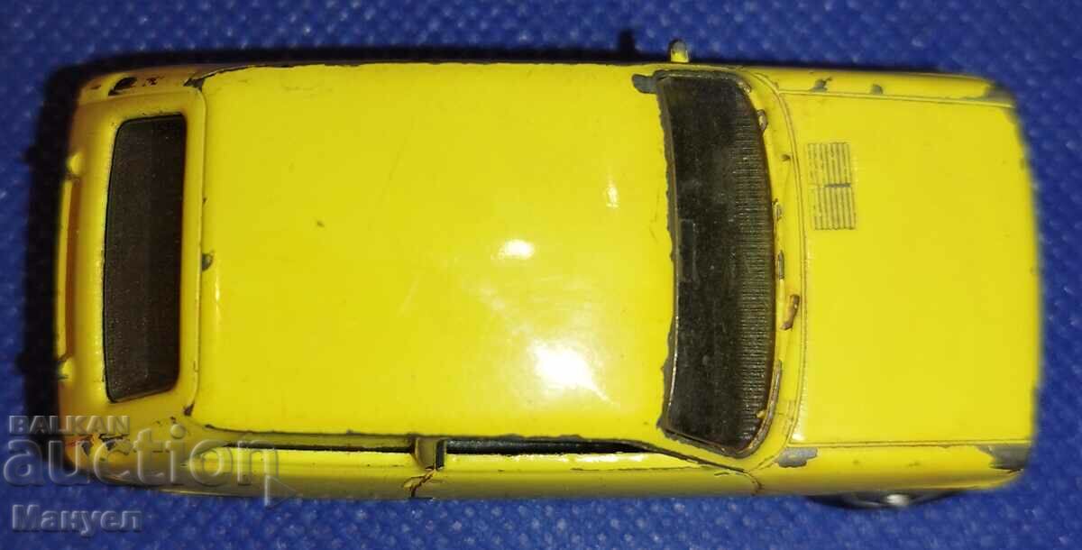 Delivery of I am selling a model. Delivery of I am selling a model.