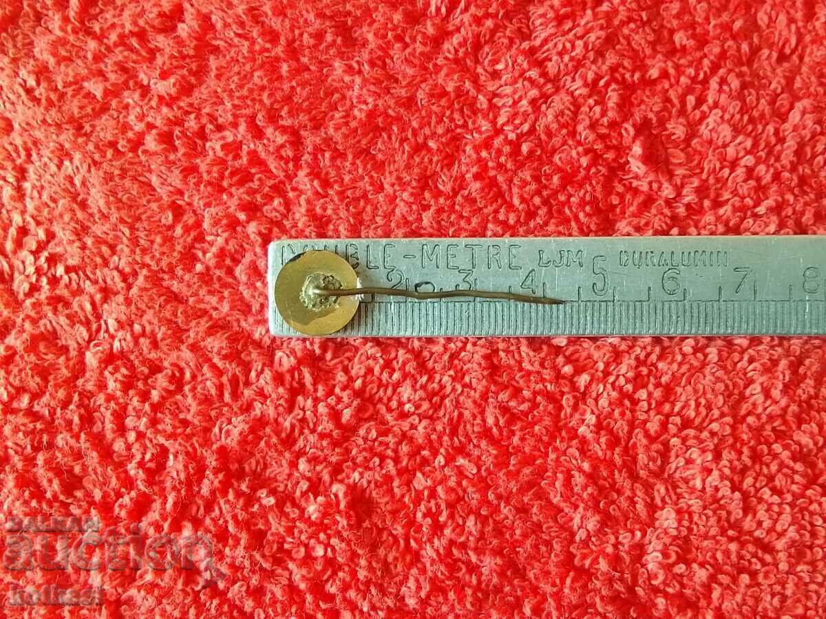 Auction Old Metal Royal Badge Enamel Pin Red Cross Auction Old Metal Royal Badge Enamel Pin Red Cross