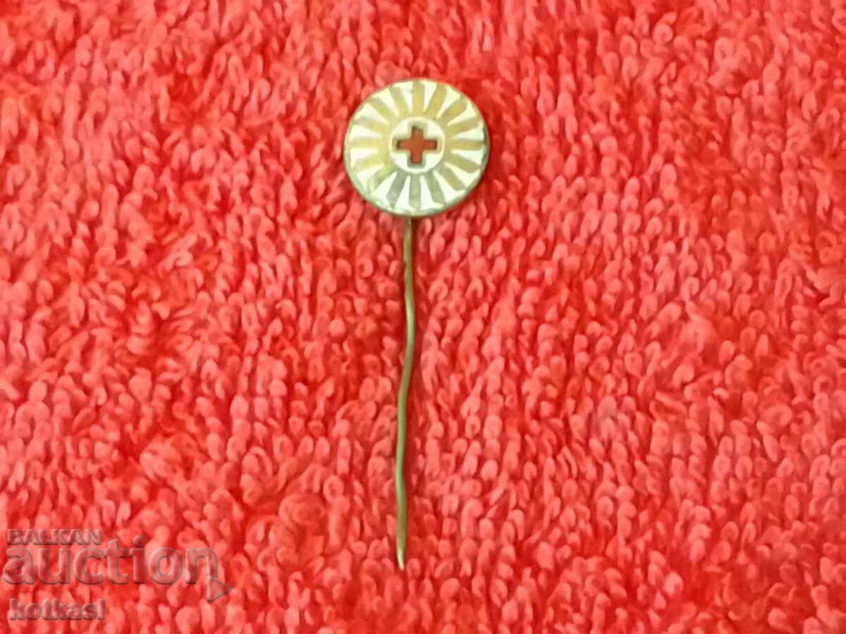 Old Metal Royal Badge Enamel Pin Red Cross - 6 Old Metal Royal Badge Enamel Pin Red Cross - 6