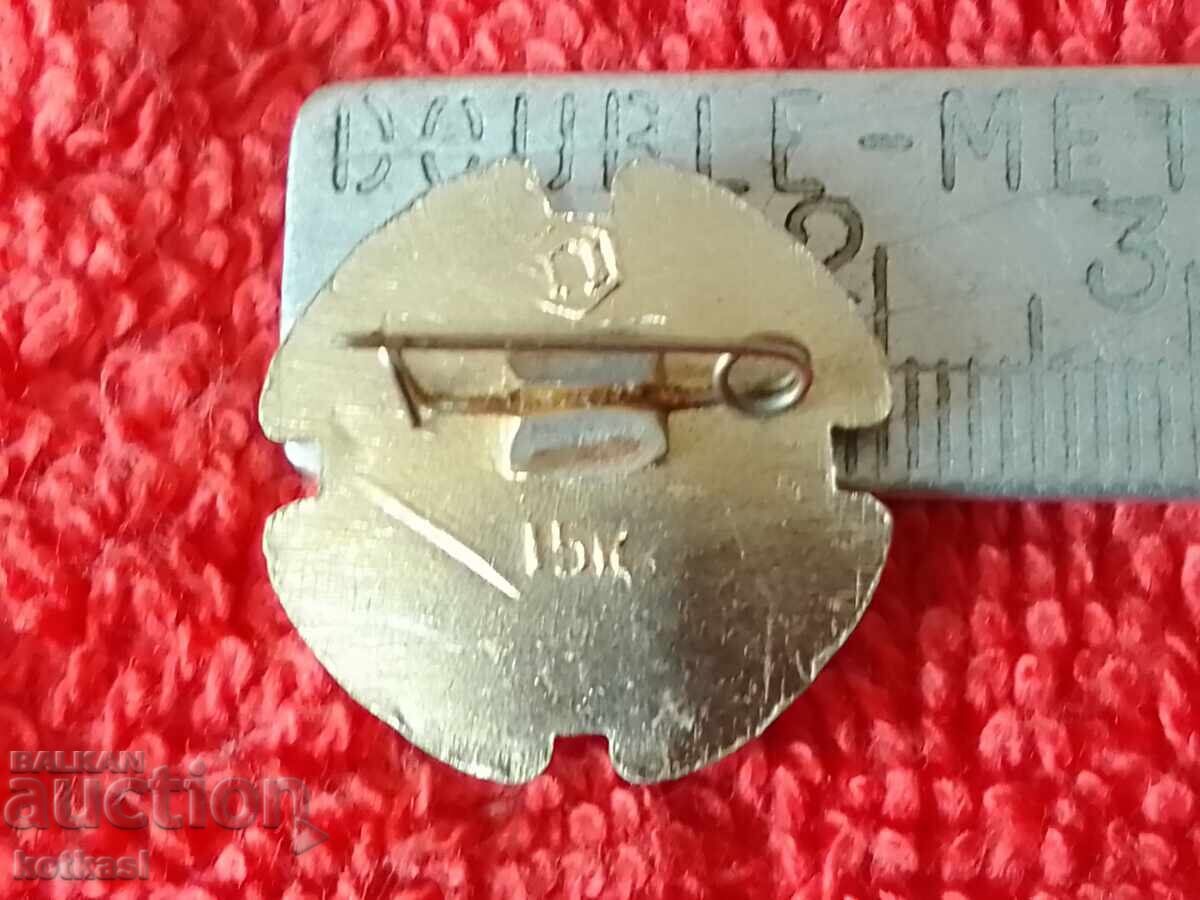Old metal badge Lenin 2nd class with price 10.50 BGN | € 5.37 Old metal badge Lenin 2nd class with price 10.50 BGN | € 5.37