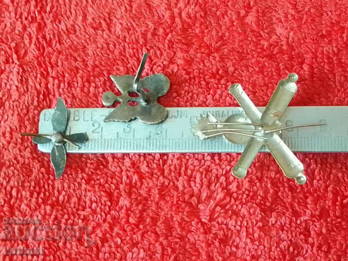 Lot of 3 items: Winged insignia, aircraft, air force, artillery, transport with price 6.50 BGN | € 3.32 Lot of 3 items: Winged insignia, aircraft, air force, artillery, transport with price 6.50 BGN | € 3.32
