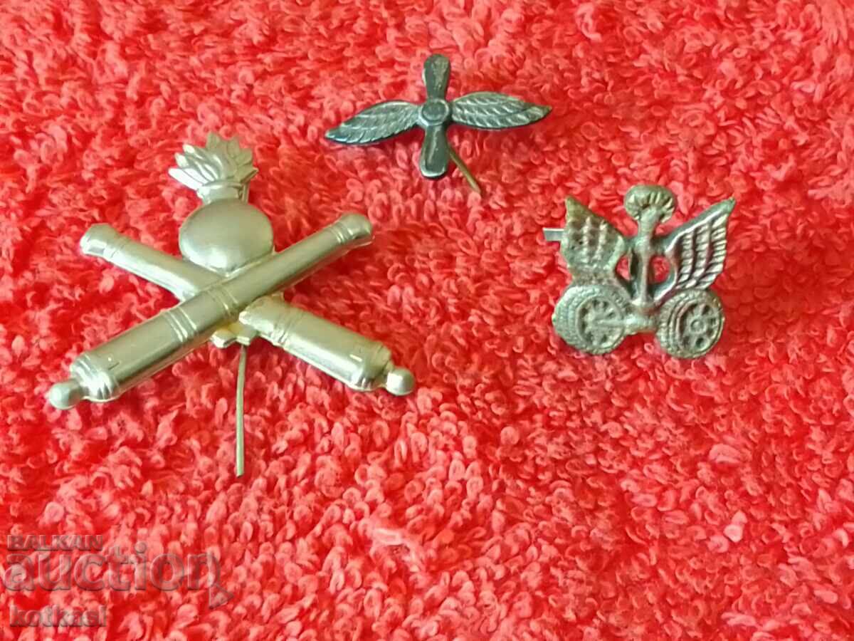 Auction Lot of 3 items: Winged insignia, aircraft, air force, artillery, transport Auction Lot of 3 items: Winged insignia, aircraft, air force, artillery, transport