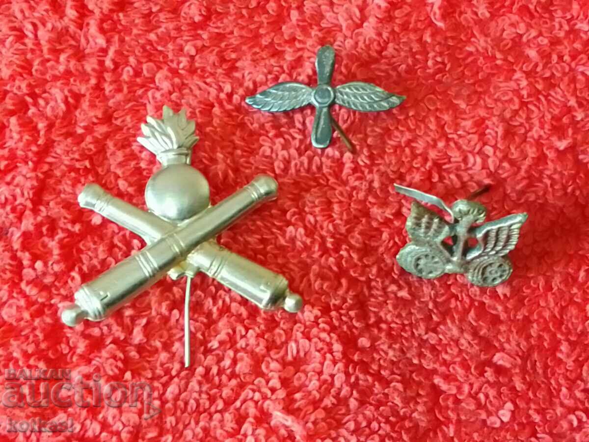 Delivery of Lot of 3 items: Winged insignia, aircraft, air force, artillery, transport Delivery of Lot of 3 items: Winged insignia, aircraft, air force, artillery, transport