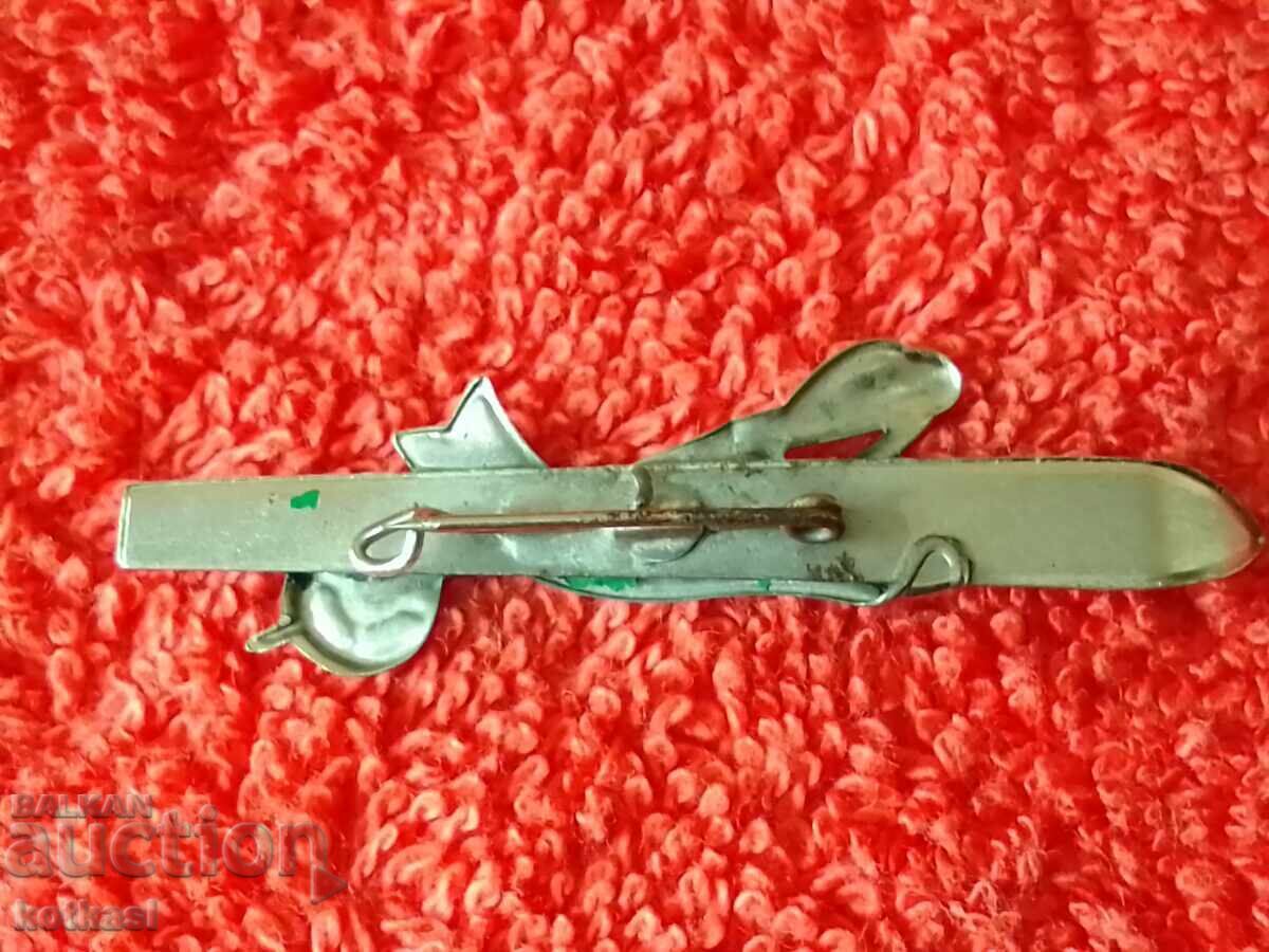 Delivery of Old Tourism Badge Musala Ski Delivery of Old Tourism Badge Musala Ski