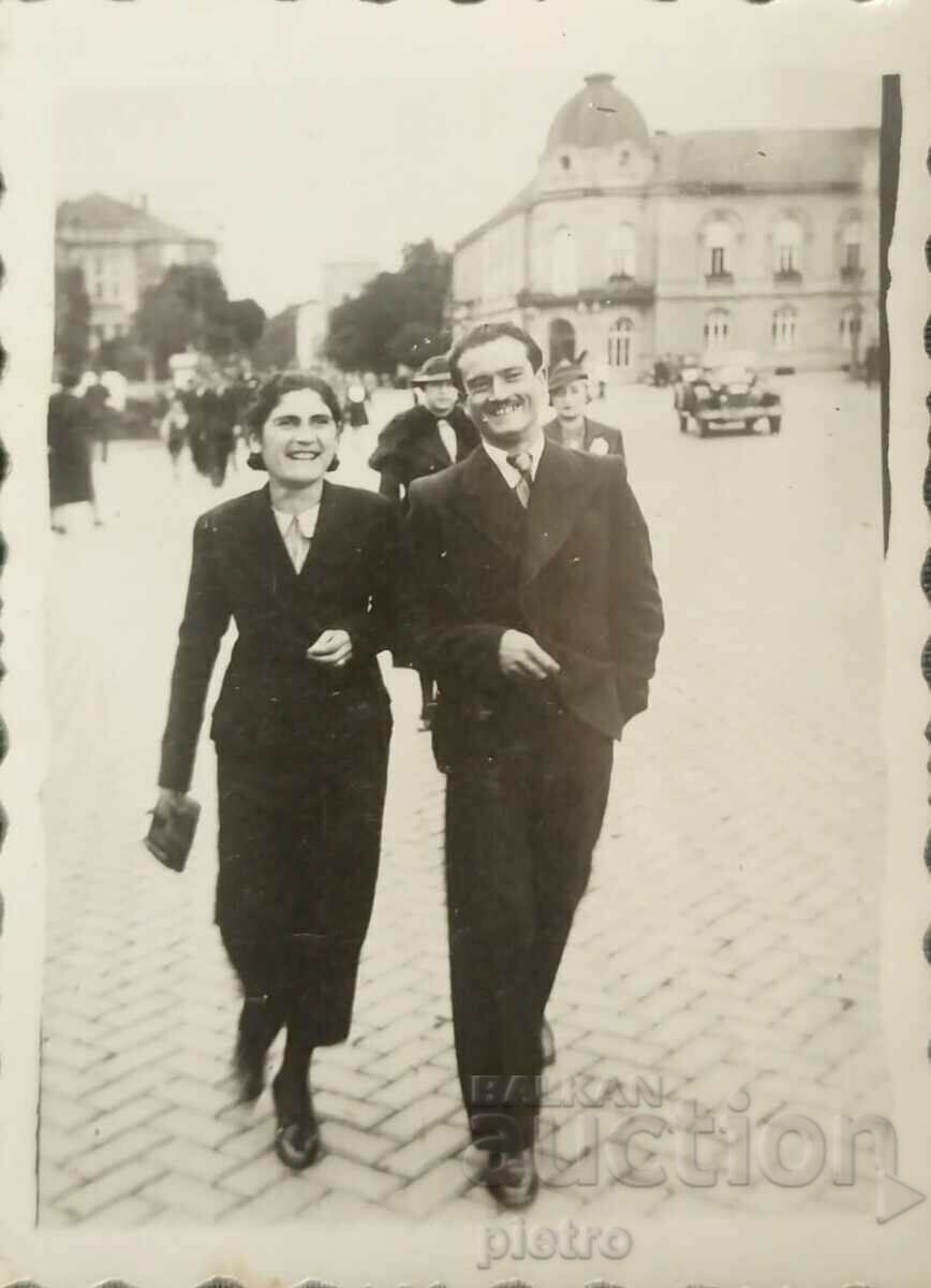 Bulgaria Old photo photography - man and woman in elegant ..