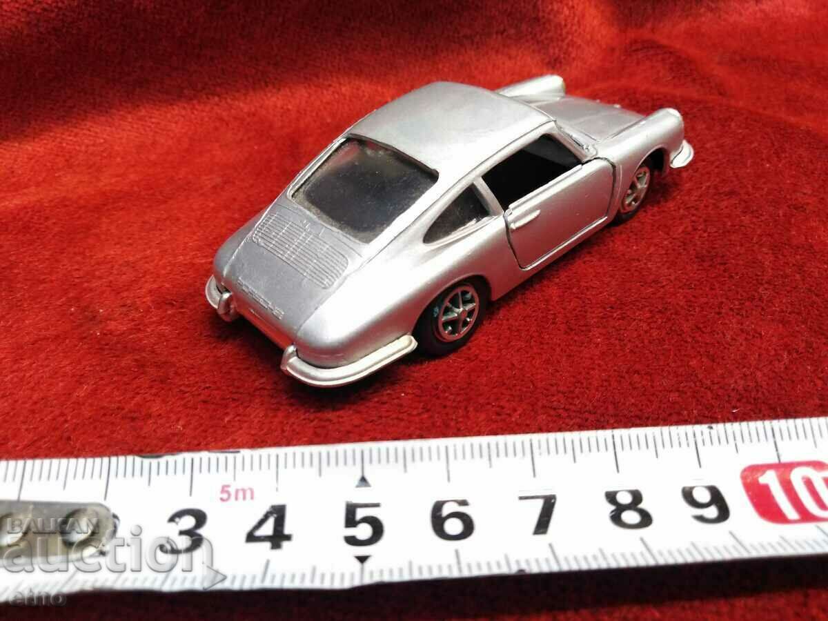 Delivery of PORSCHE 911, GAMA-MINI, SOCIAL TOY, TOYS Delivery of PORSCHE 911, GAMA-MINI, SOCIAL TOY, TOYS