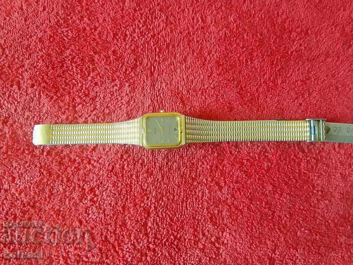 Old manual men's watch ORIENT quartz gilding with price 165.50 BGN | € 84.62